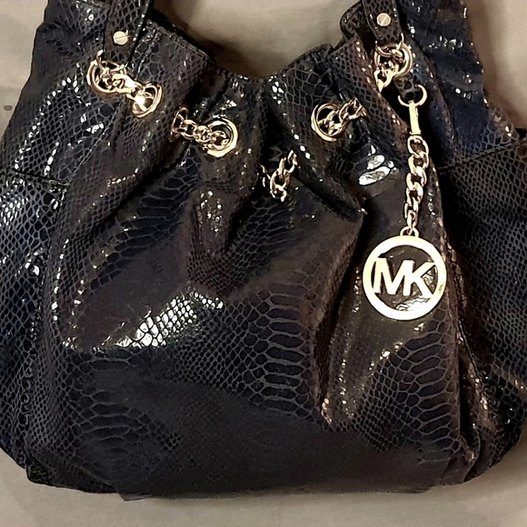 Michael Kors Large Patent Leather Snake Embossed Navy Blue Handbag.  - Picture 2 of 9